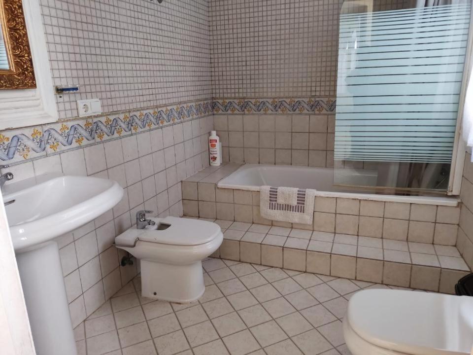 Apartamentos Jp Fregenal Fregenal de la Sierra Esterno foto