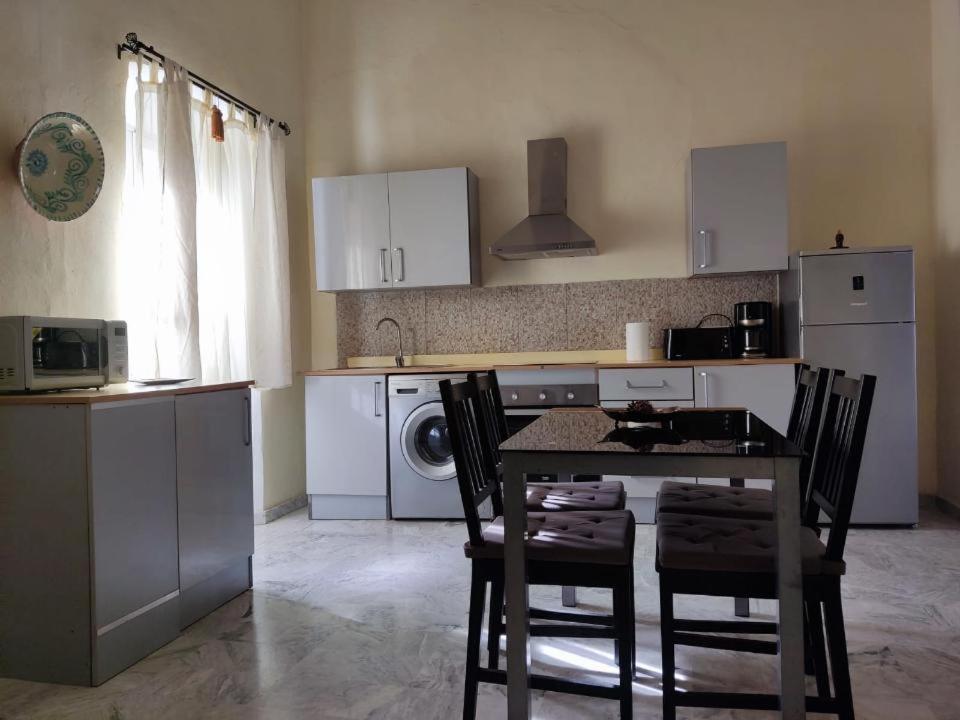 Apartamentos Jp Fregenal Fregenal de la Sierra Esterno foto